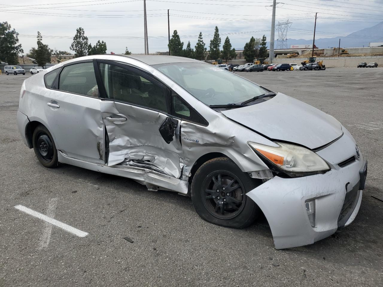 2013 TOYOTA PRIUS