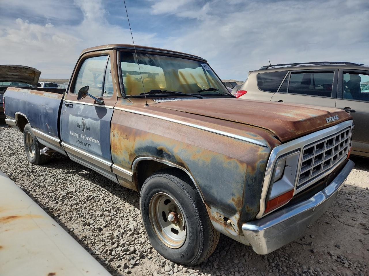 1982 DODGE D-Series