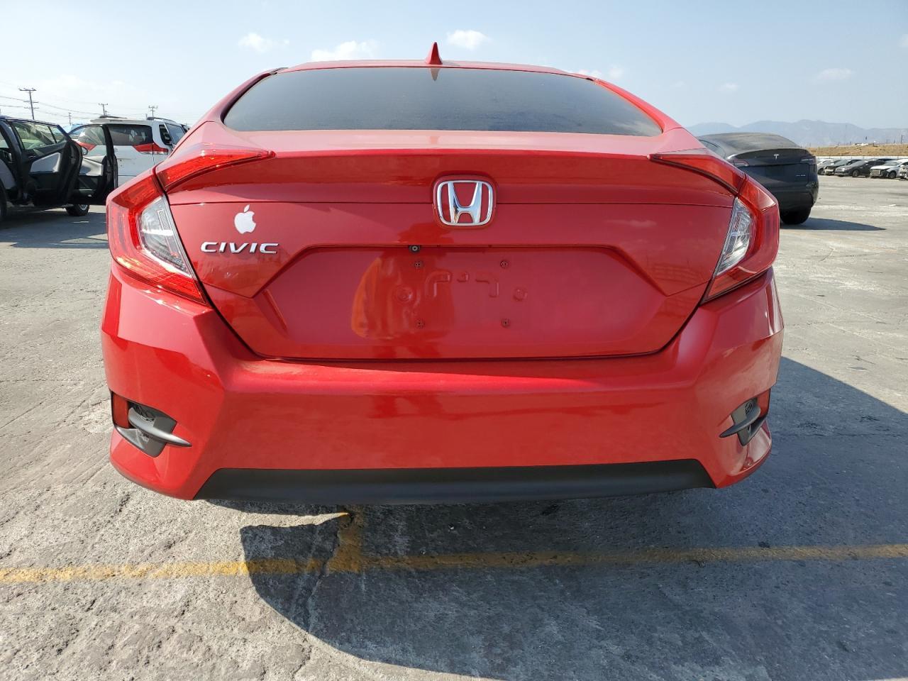2018 HONDA CIVIC