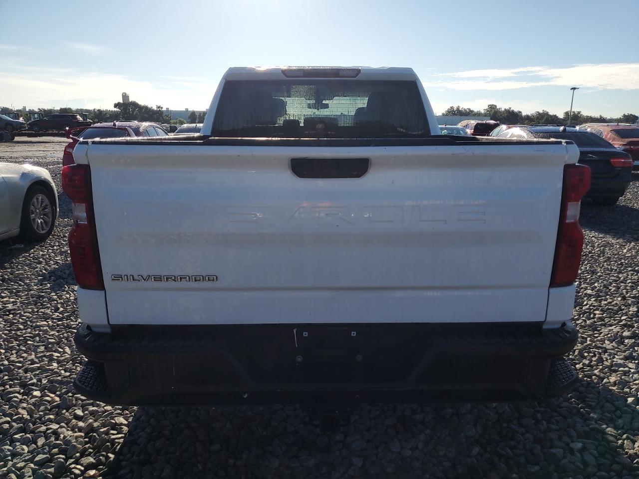 2021 CHEVROLET Silverado