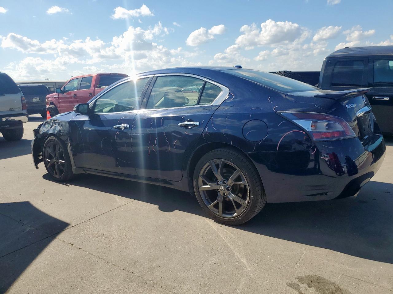 2013 NISSAN Maxima