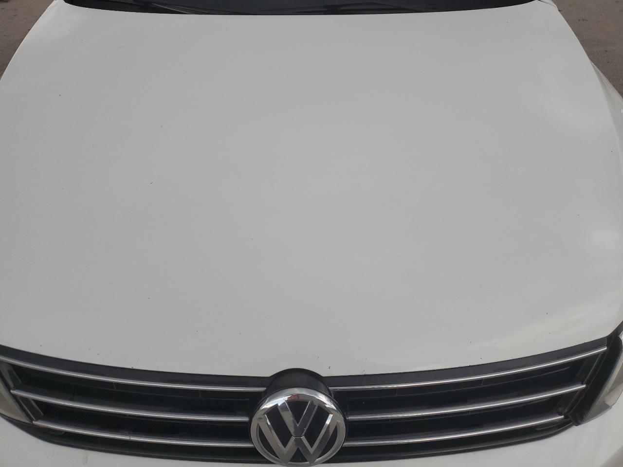 2016 VOLKSWAGEN JETTA