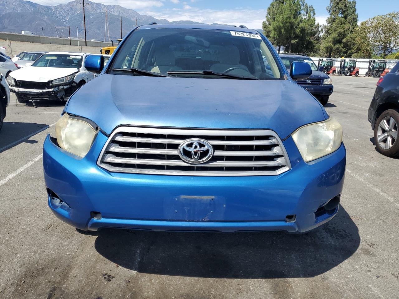 2009 TOYOTA HIGHLANDER