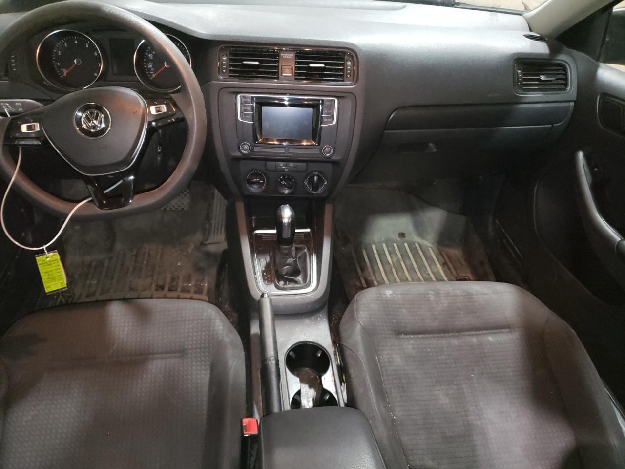 2016 VOLKSWAGEN JETTA