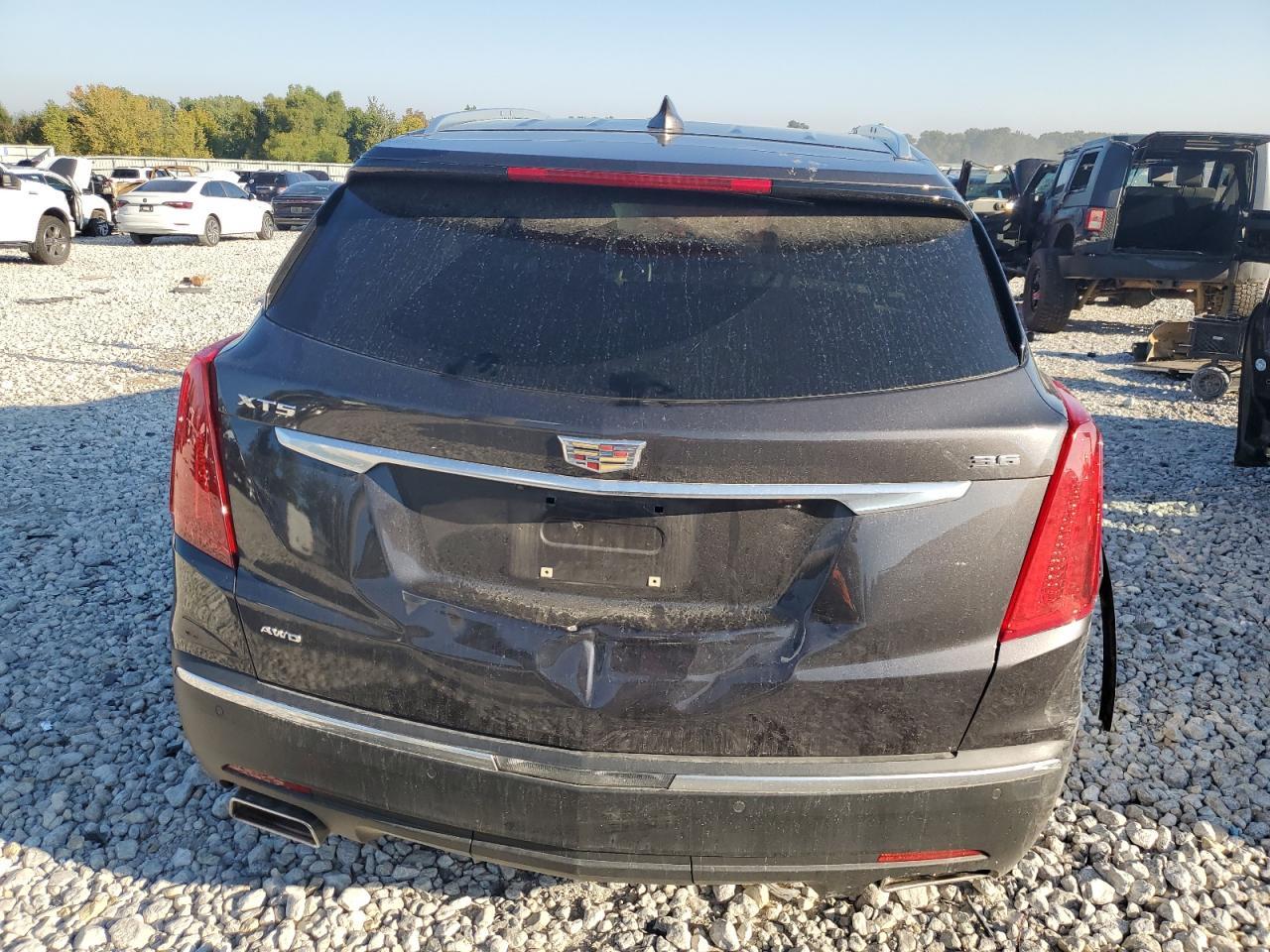 2017 CADILLAC XT5