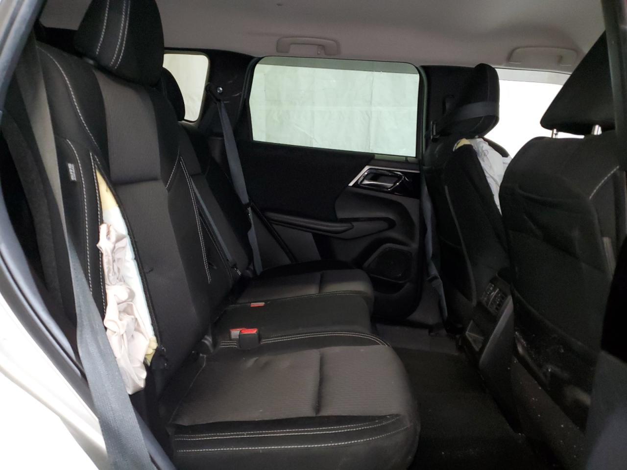 2022 MITSUBISHI outlander