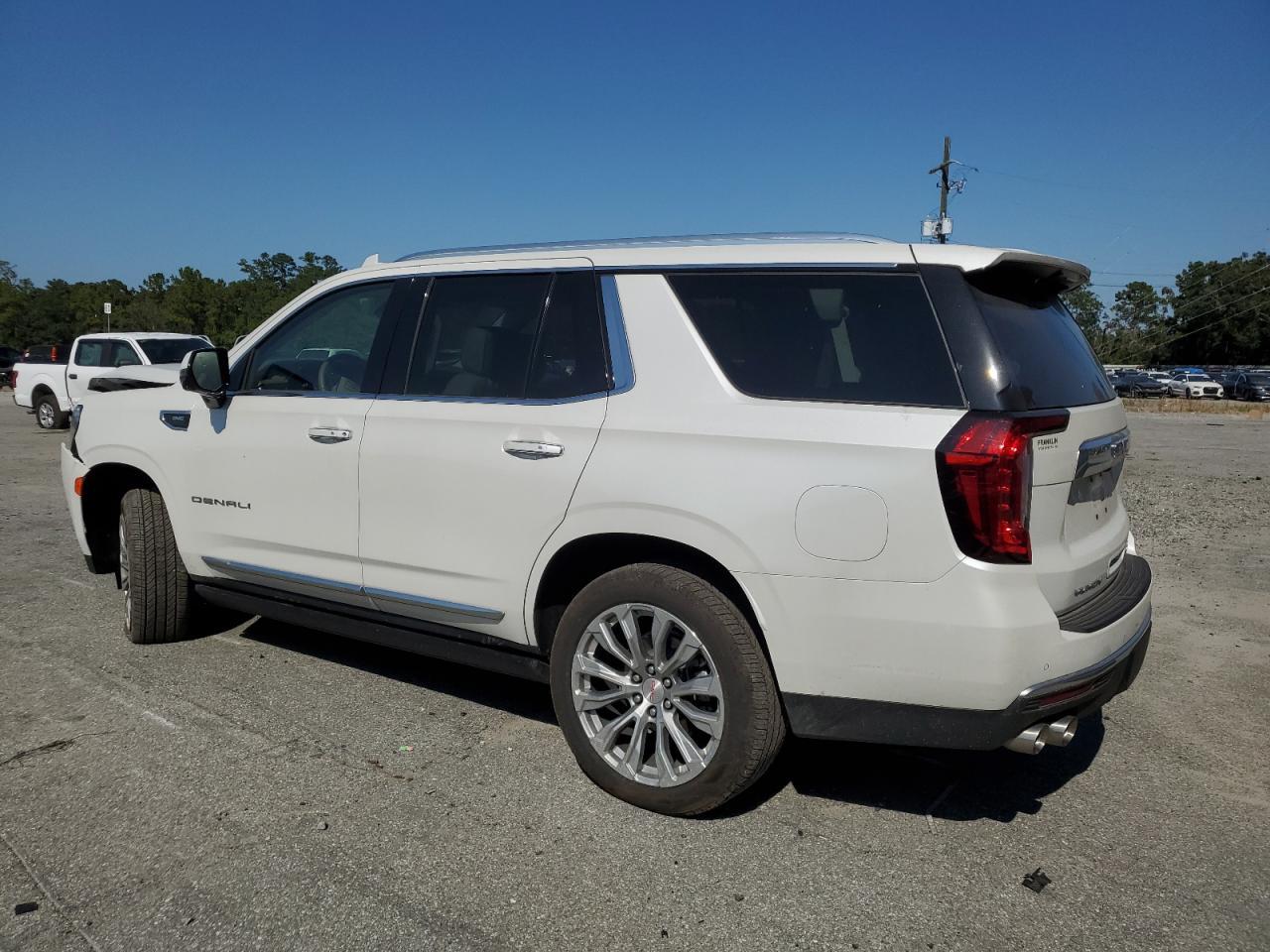 2024 GMC Yukon