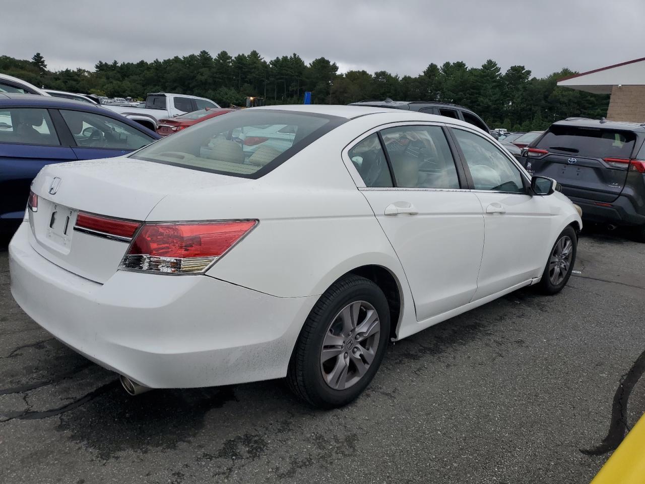 2011 HONDA ACCORD