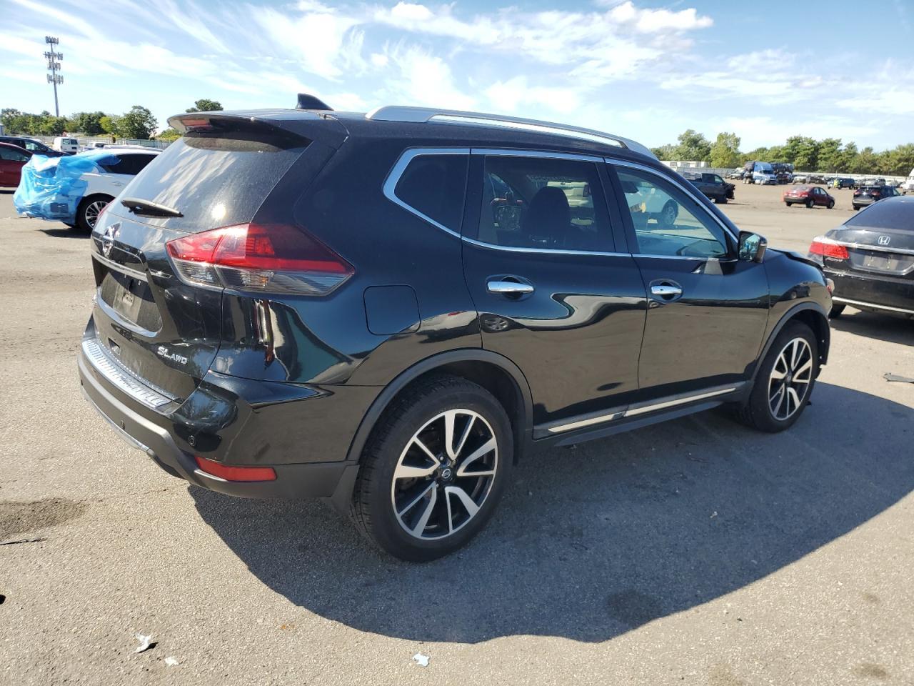 2019 NISSAN ROGUE