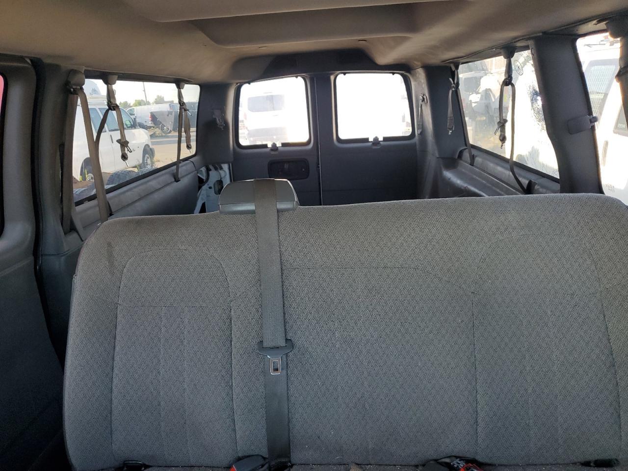 2017 CHEVROLET Express 3500