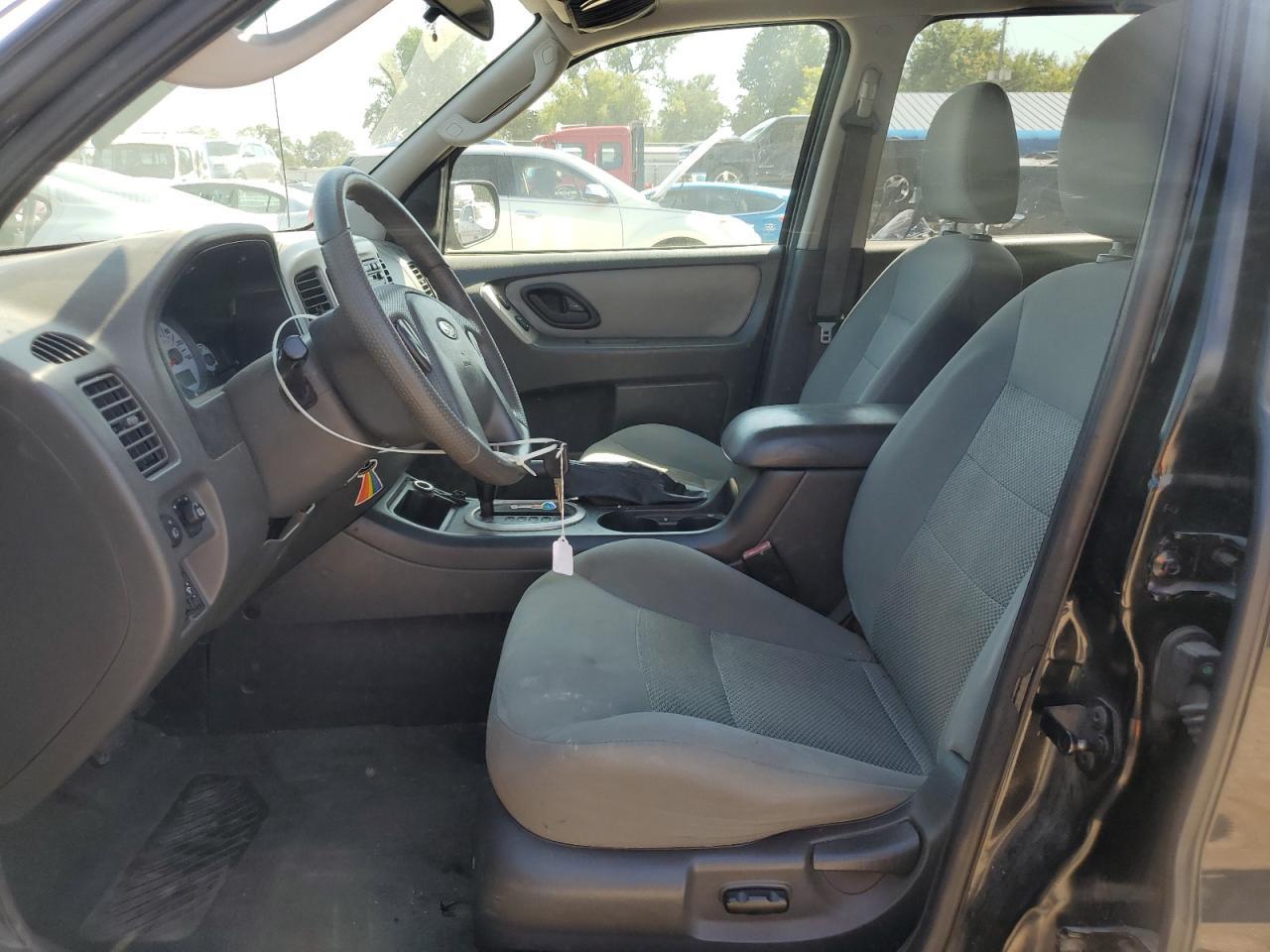 2006 FORD ESCAPE