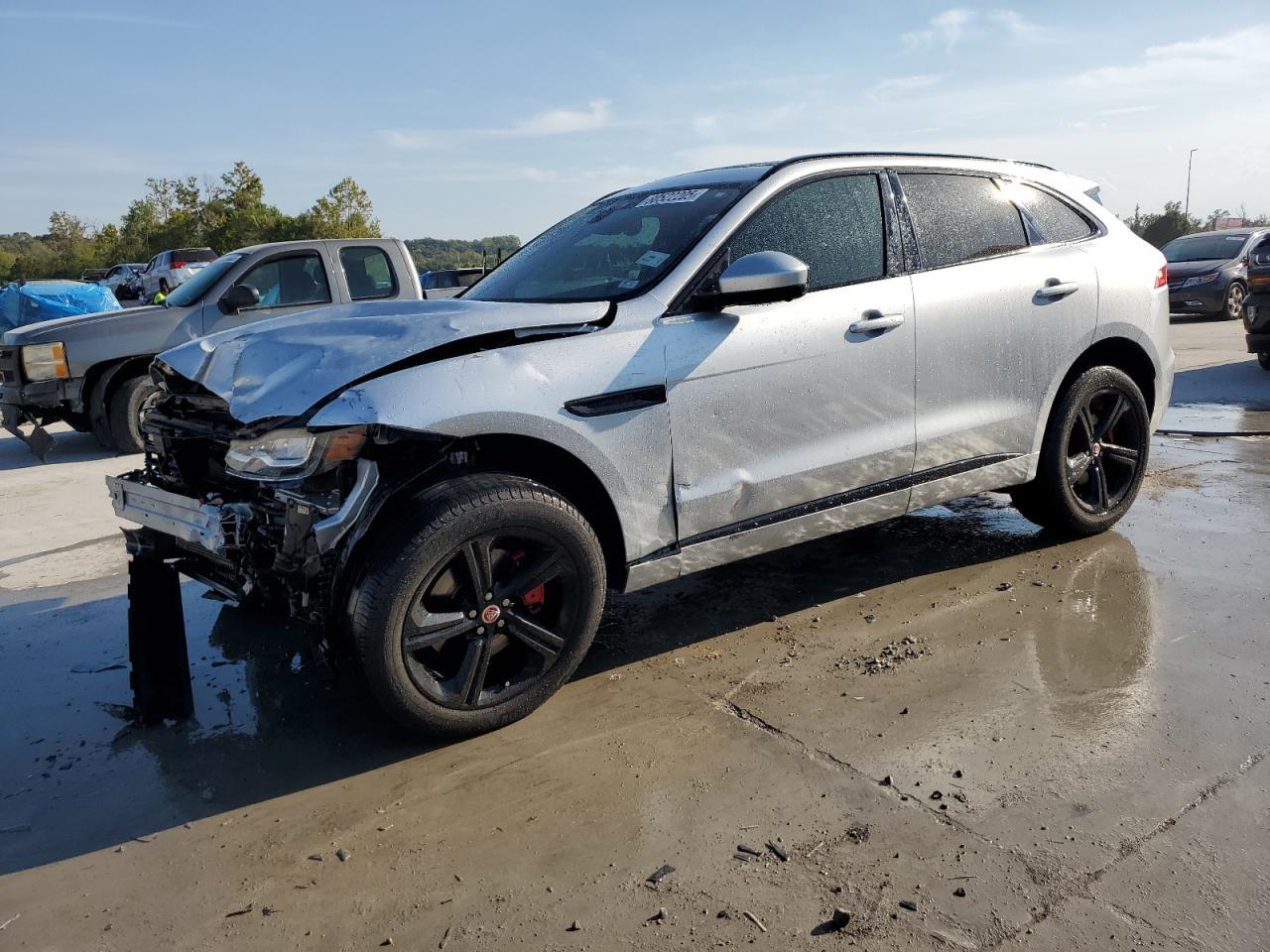 2019 JAGUAR F-Pace