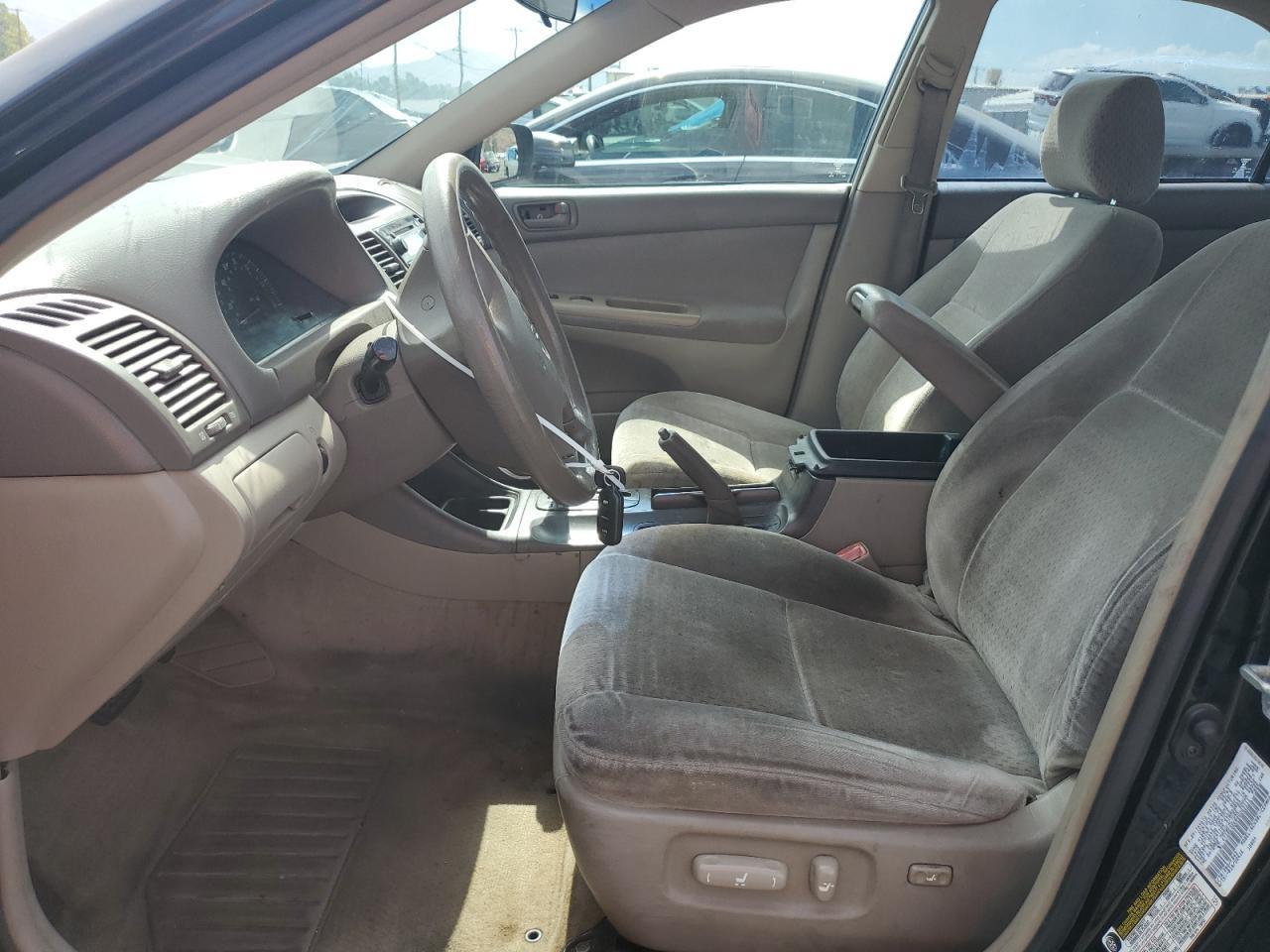 2004 TOYOTA CAMRY