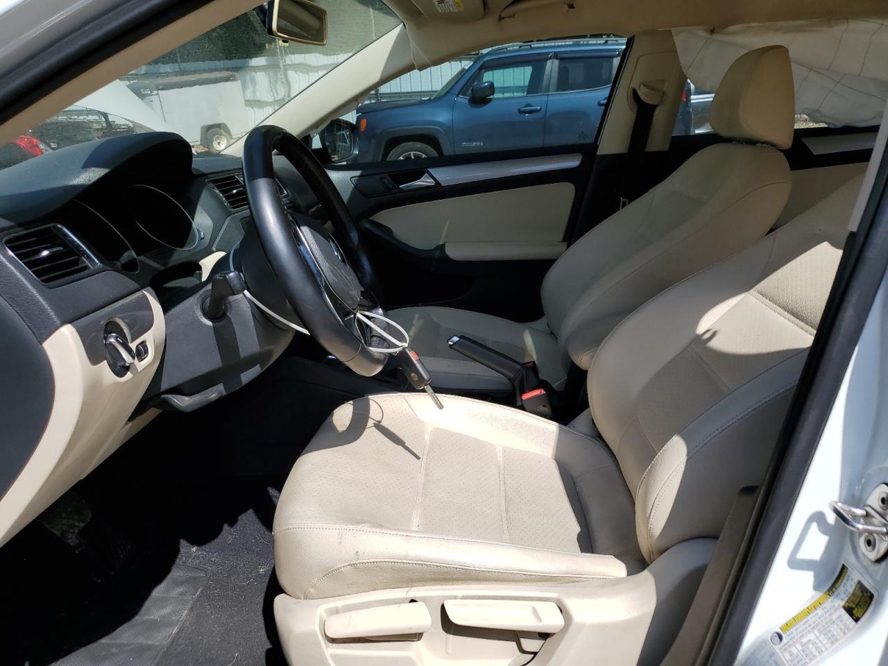 2017 VOLKSWAGEN JETTA