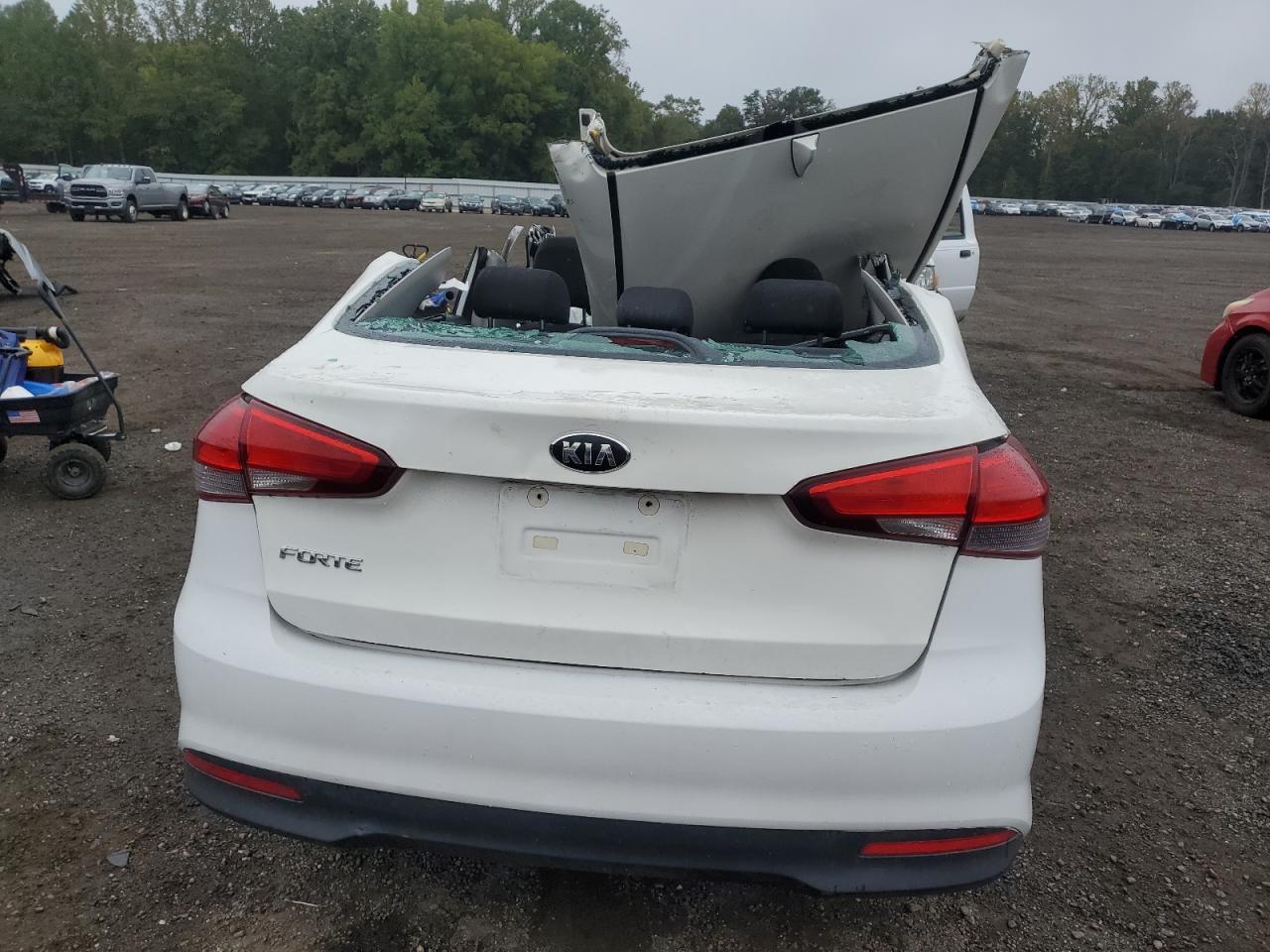 2017 KIA FORTE