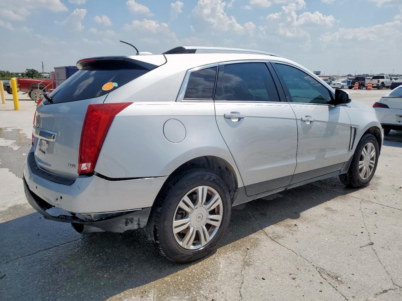 2015 CADILLAC SRX