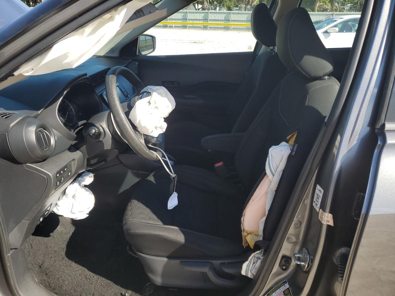 2021 NISSAN KICKS