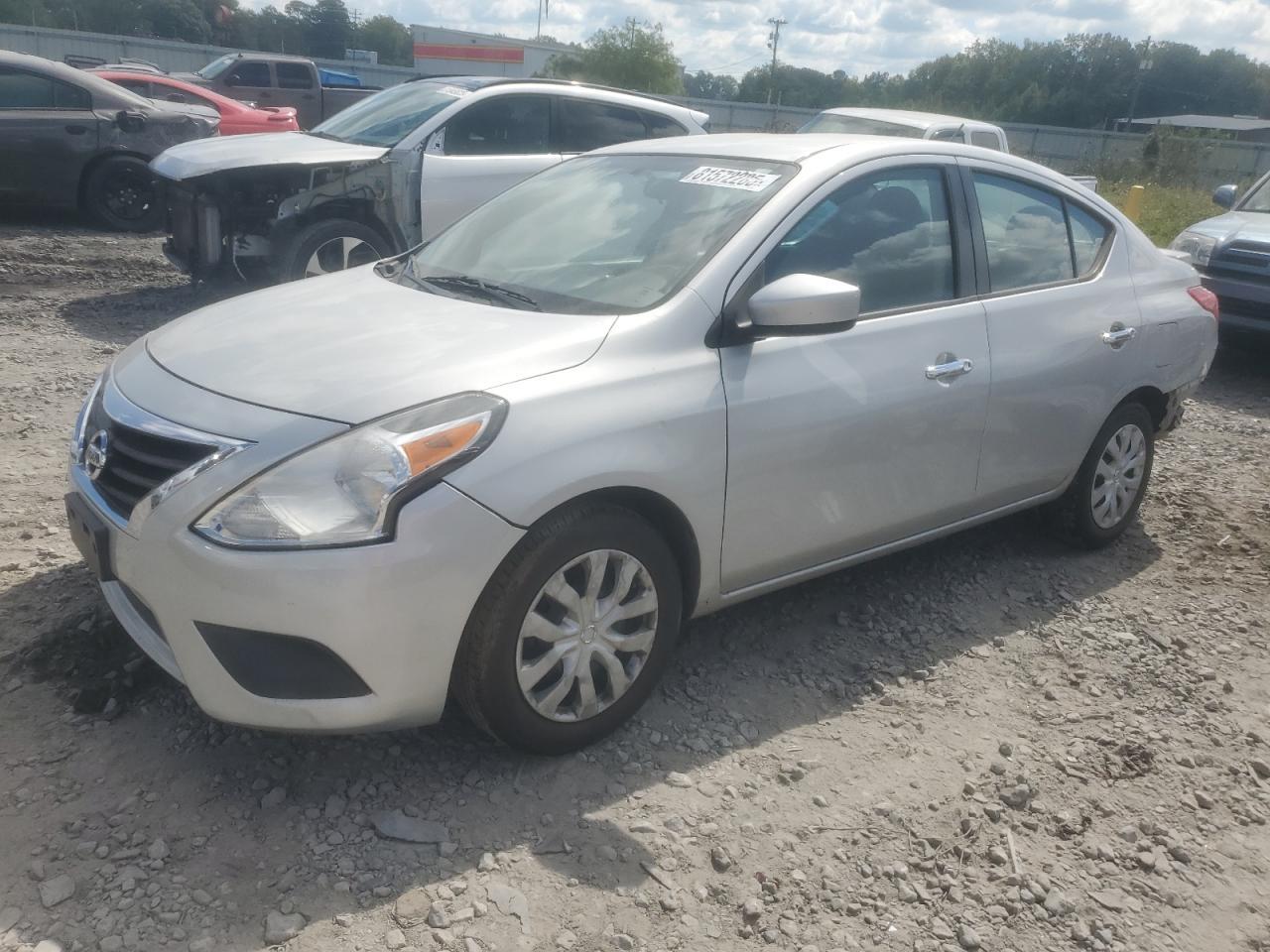 2019 NISSAN VERSA