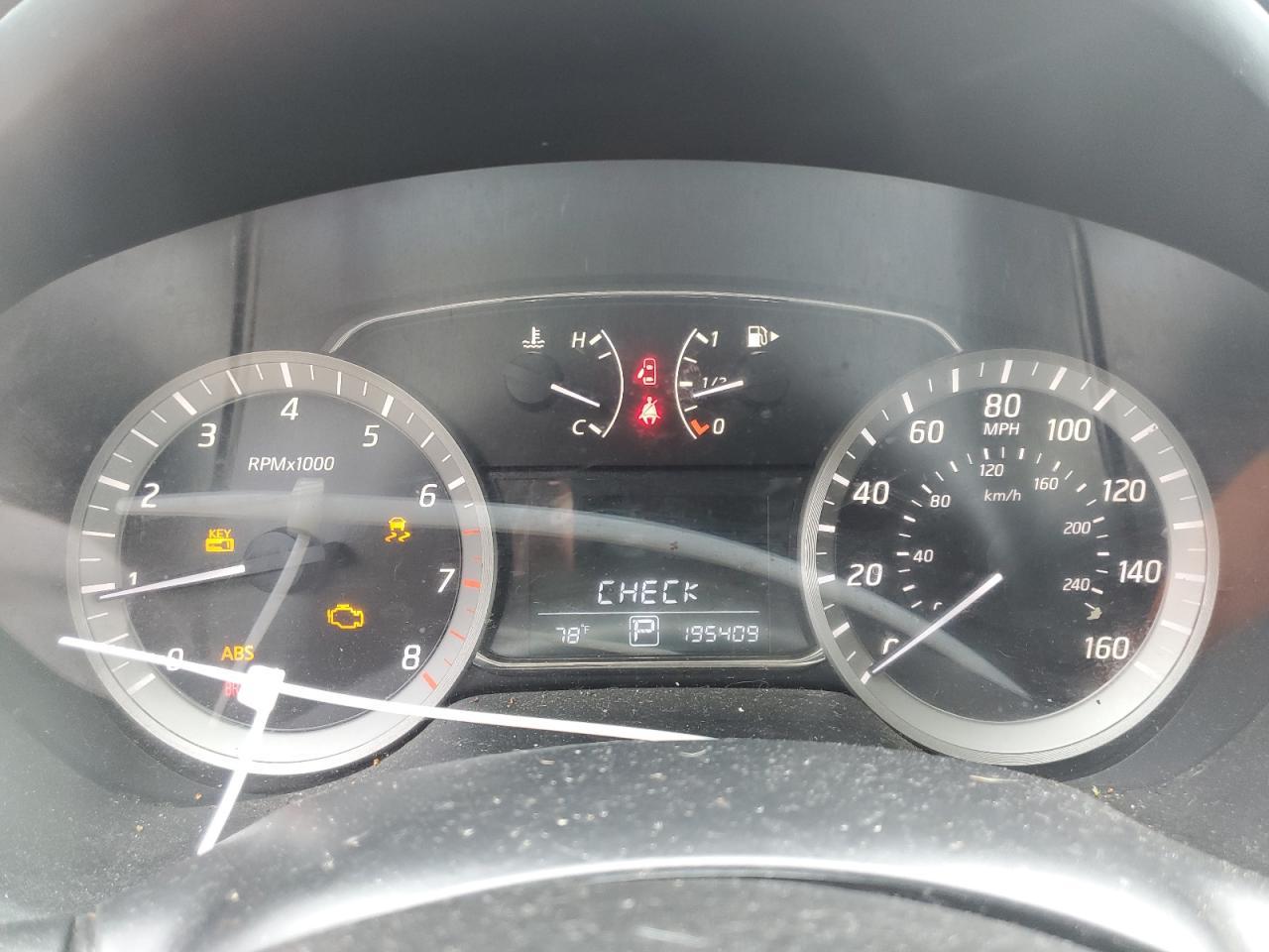 2015 NISSAN SENTRA