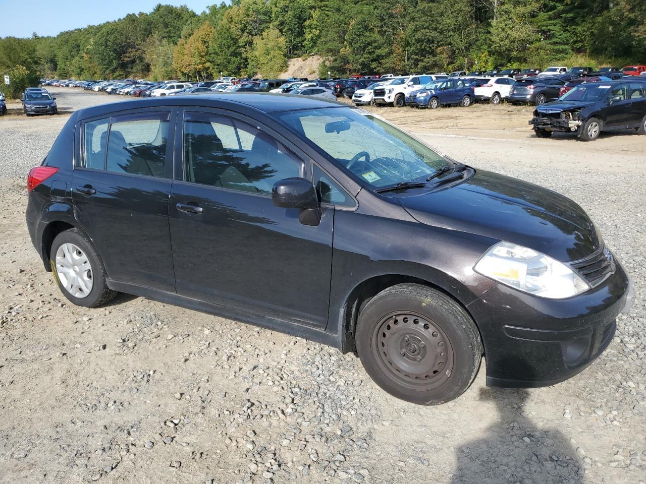 2011 NISSAN VERSA