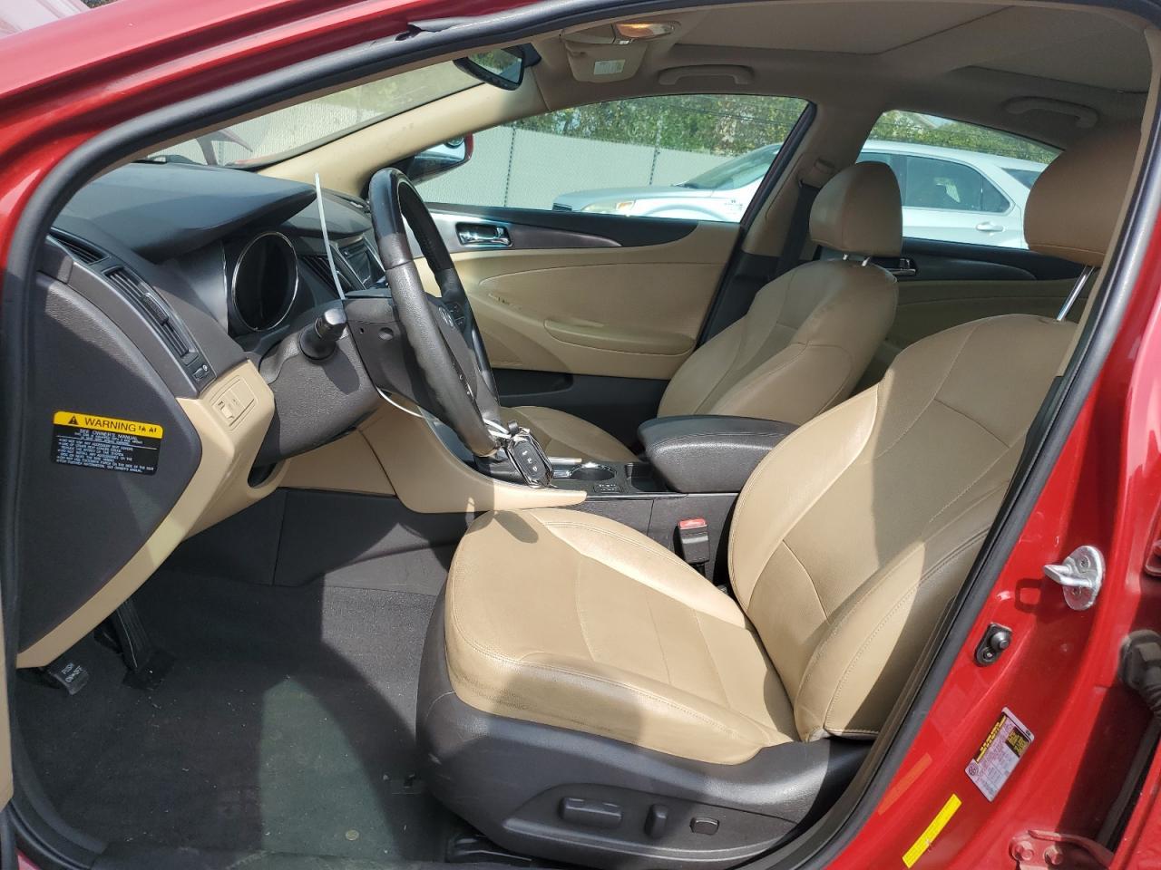2011 HYUNDAI SONATA