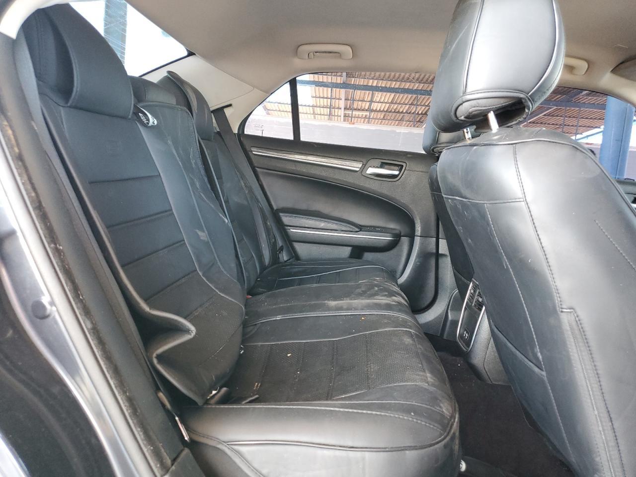2018 CHRYSLER 300