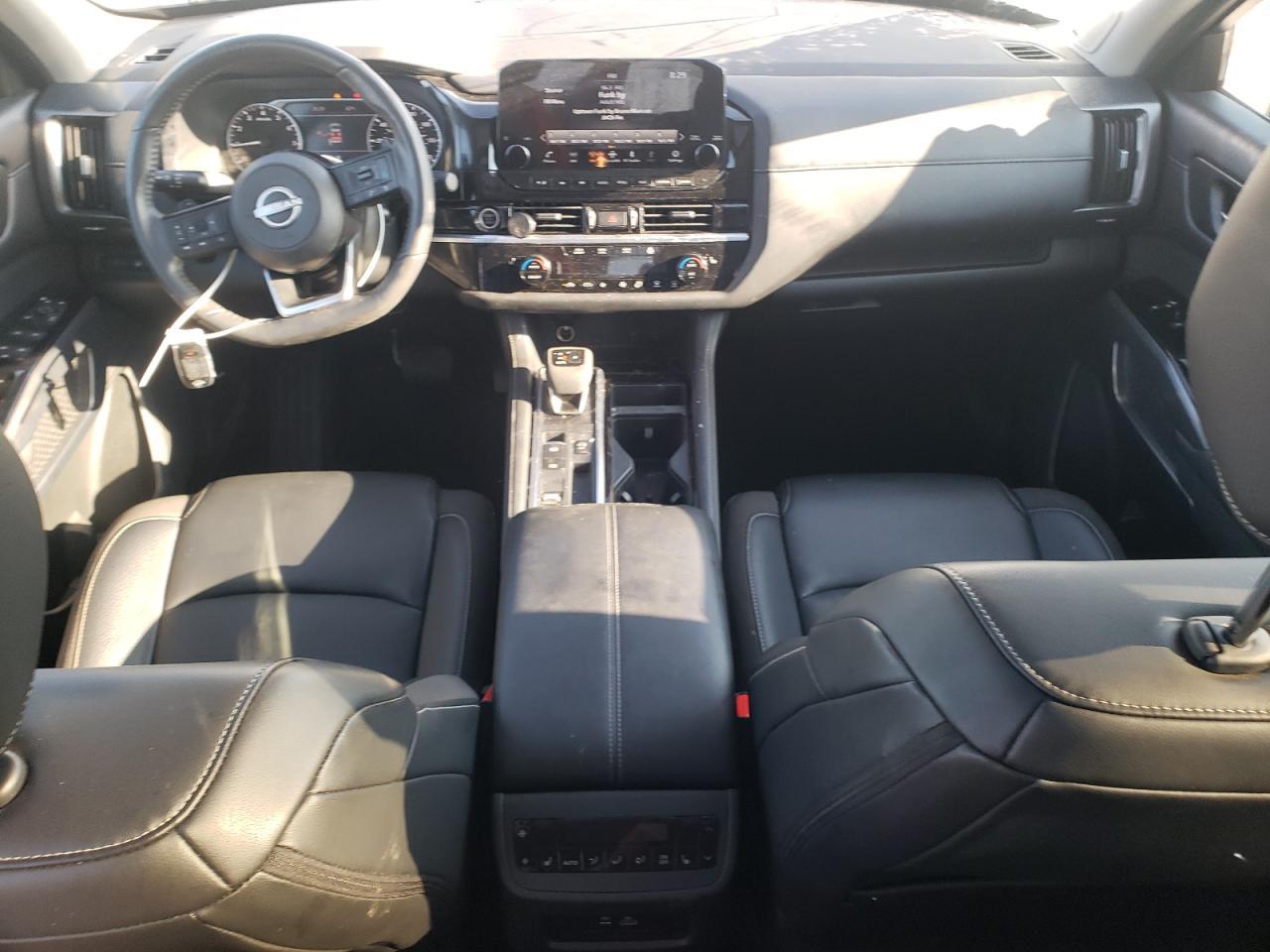 2024 NISSAN PATHFINDER