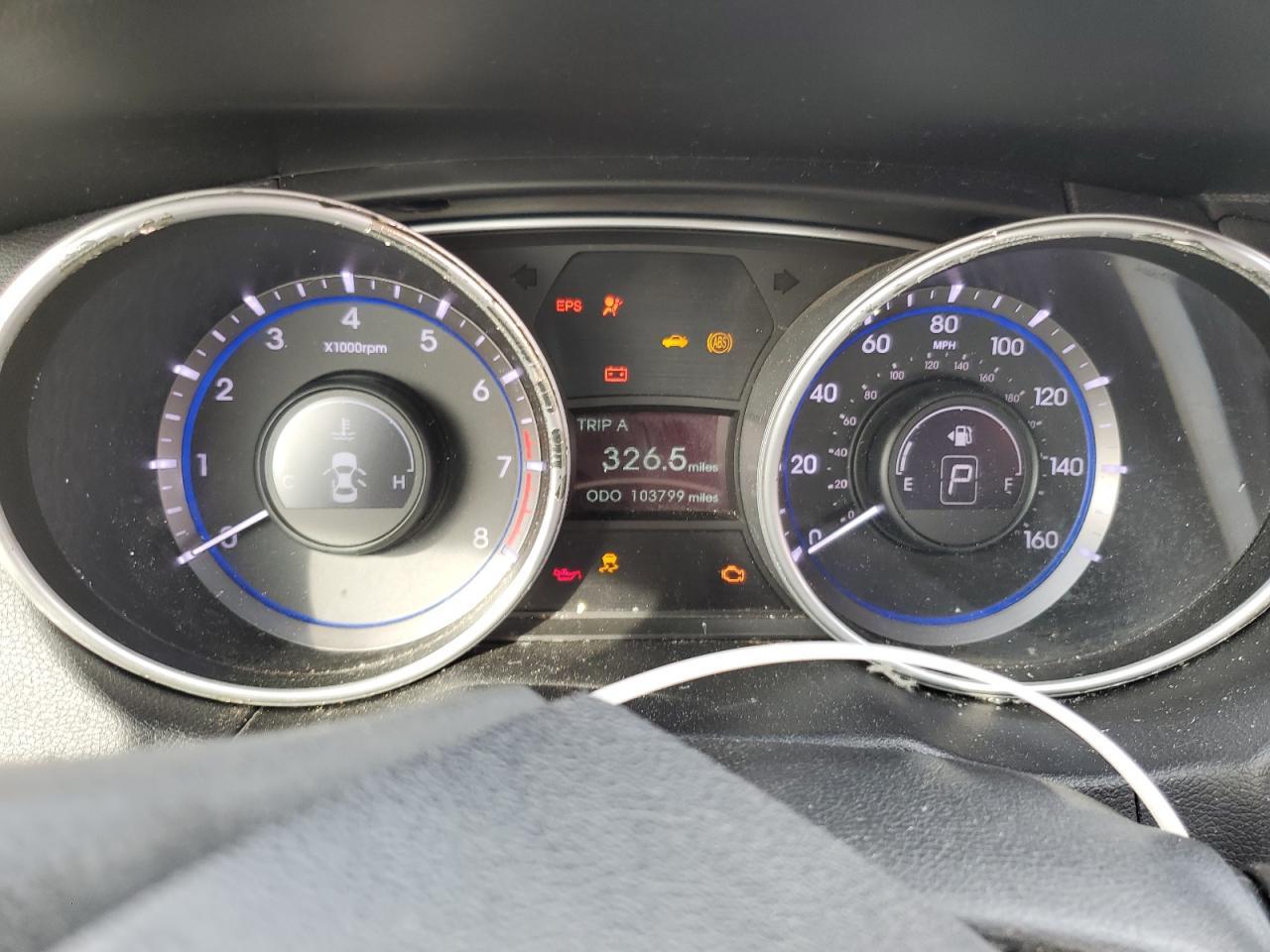 2011 HYUNDAI SONATA