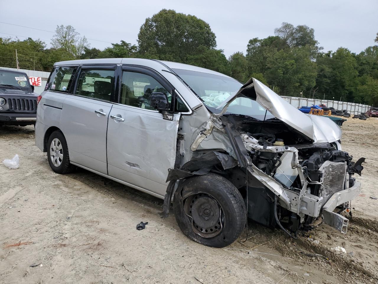 2014 NISSAN Quest