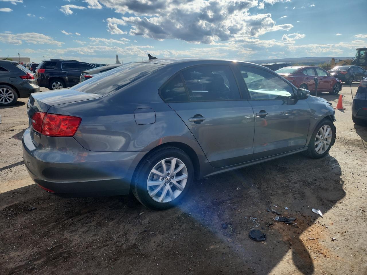 2012 VOLKSWAGEN JETTA