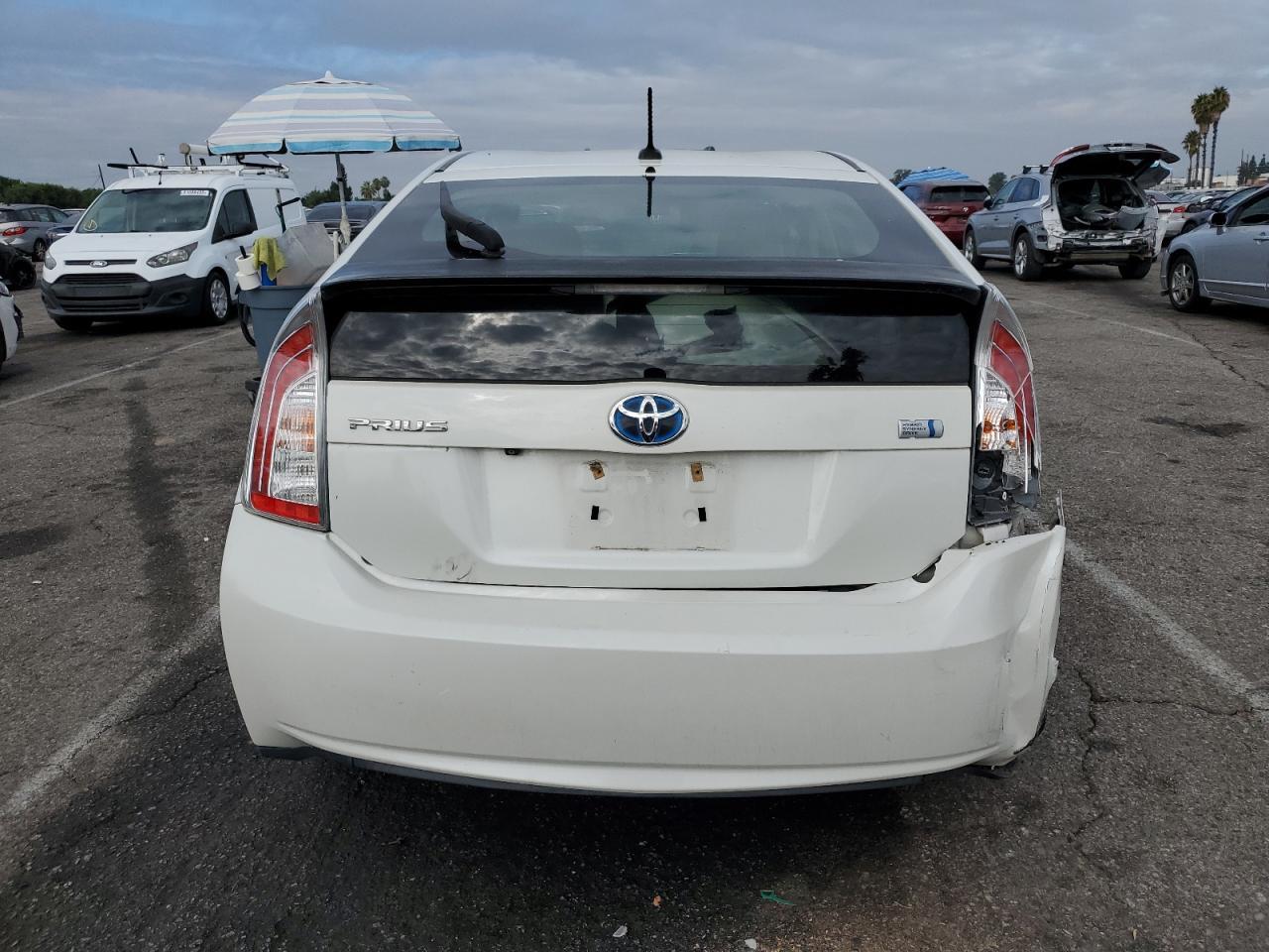2015 TOYOTA PRIUS
