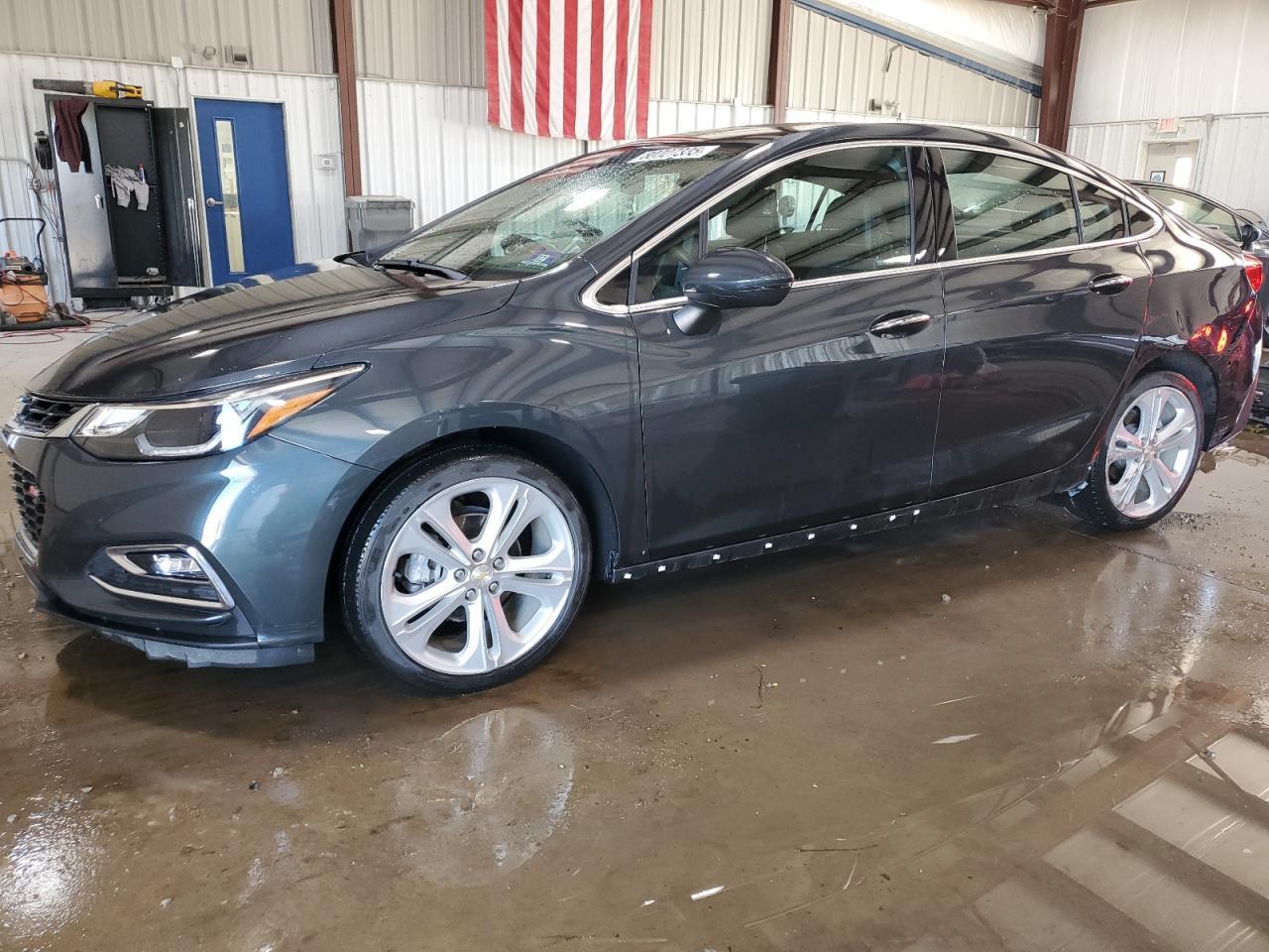2017 CHEVROLET CRUZE