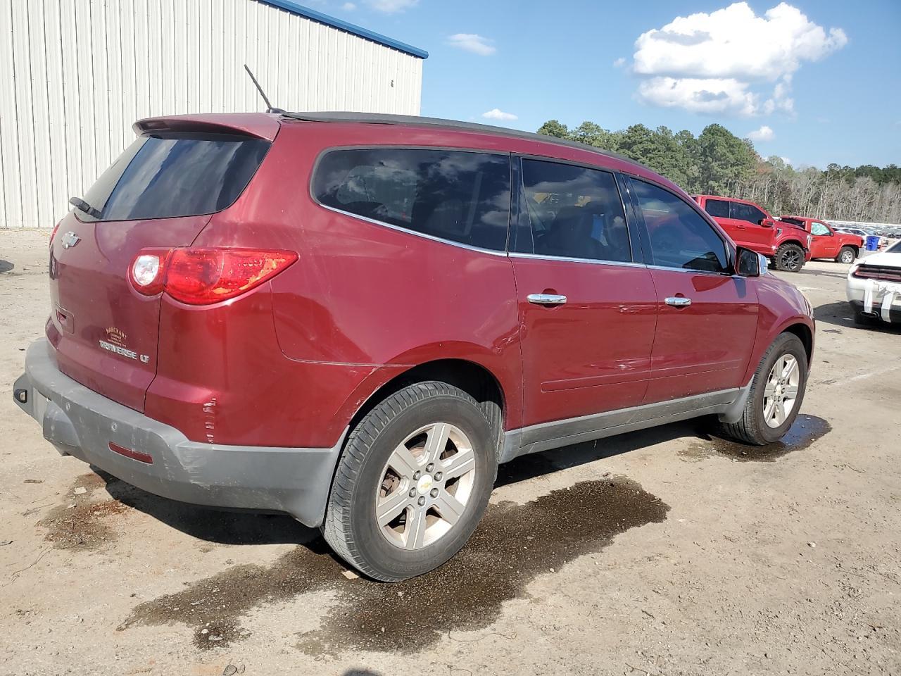 2011 CHEVROLET TRAVERSE