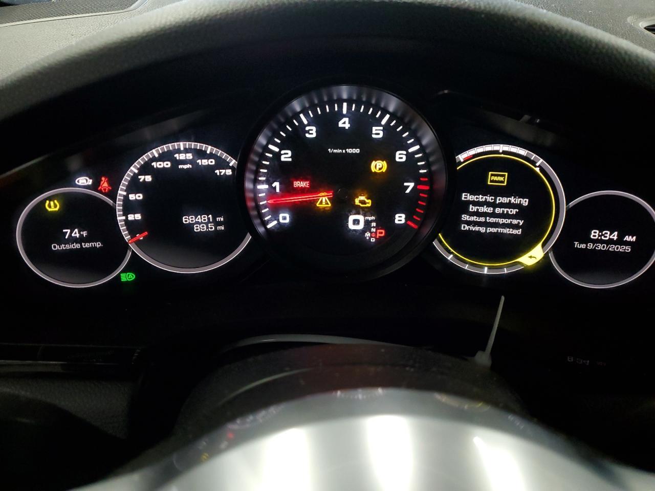 2019 PORSCHE CAYENNE
