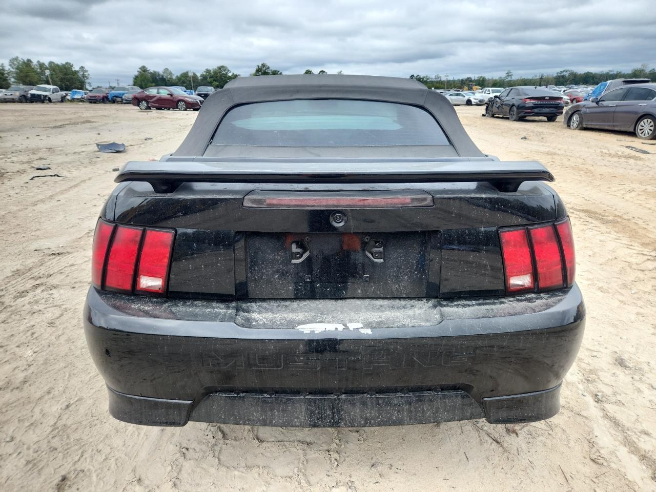 2003 FORD MUSTANG