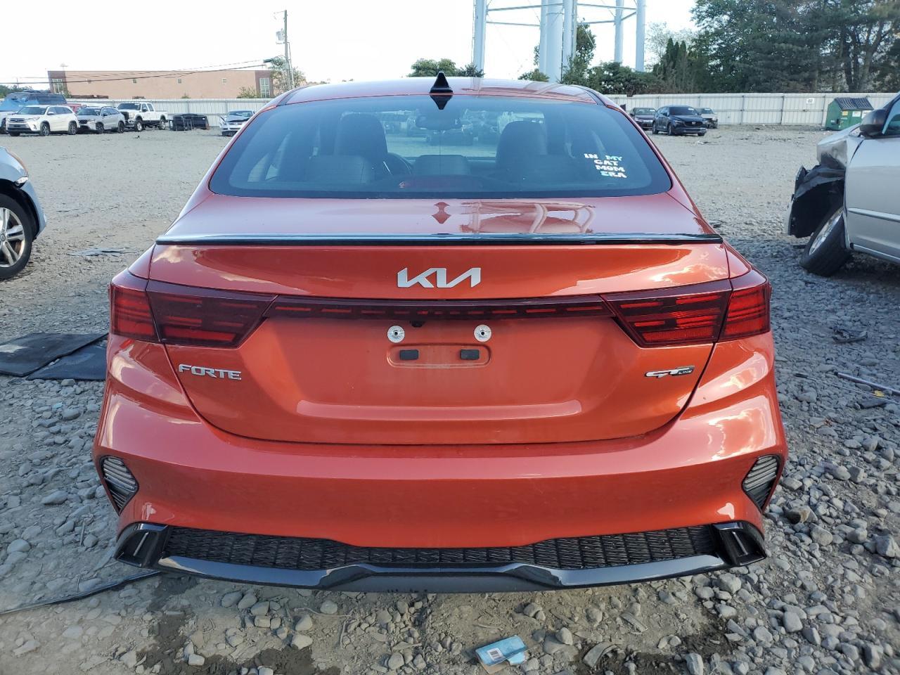 2023 KIA FORTE