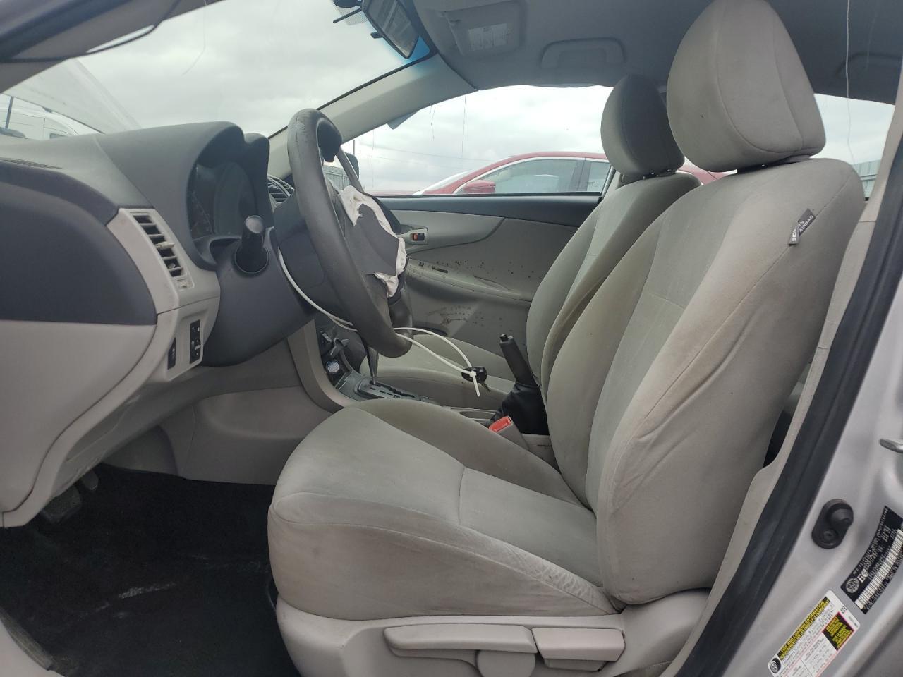 2011 TOYOTA COROLLA
