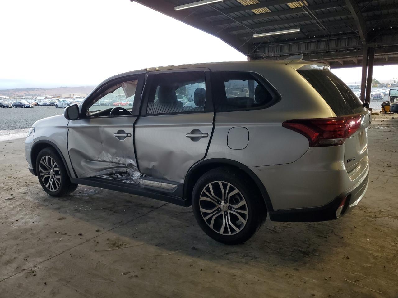 2017 MITSUBISHI outlander