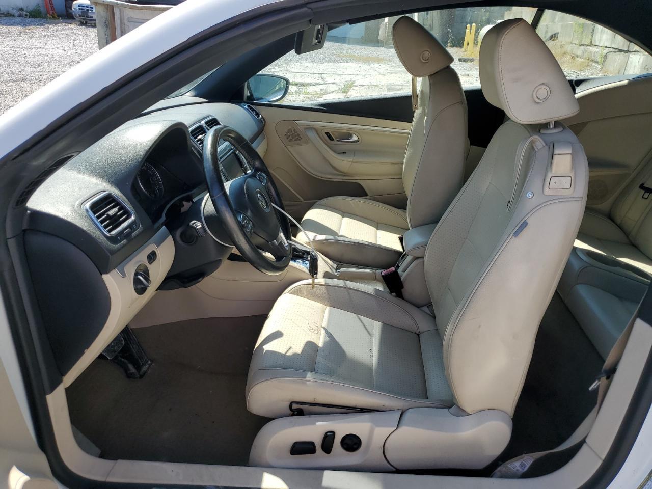 2013 VOLKSWAGEN EOS