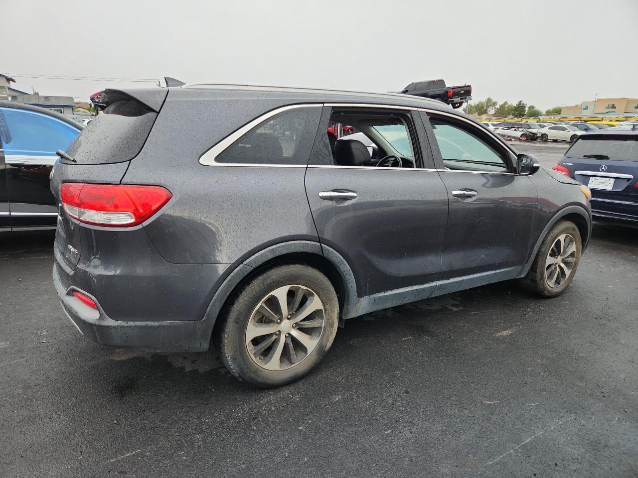 2017 KIA SORENTO