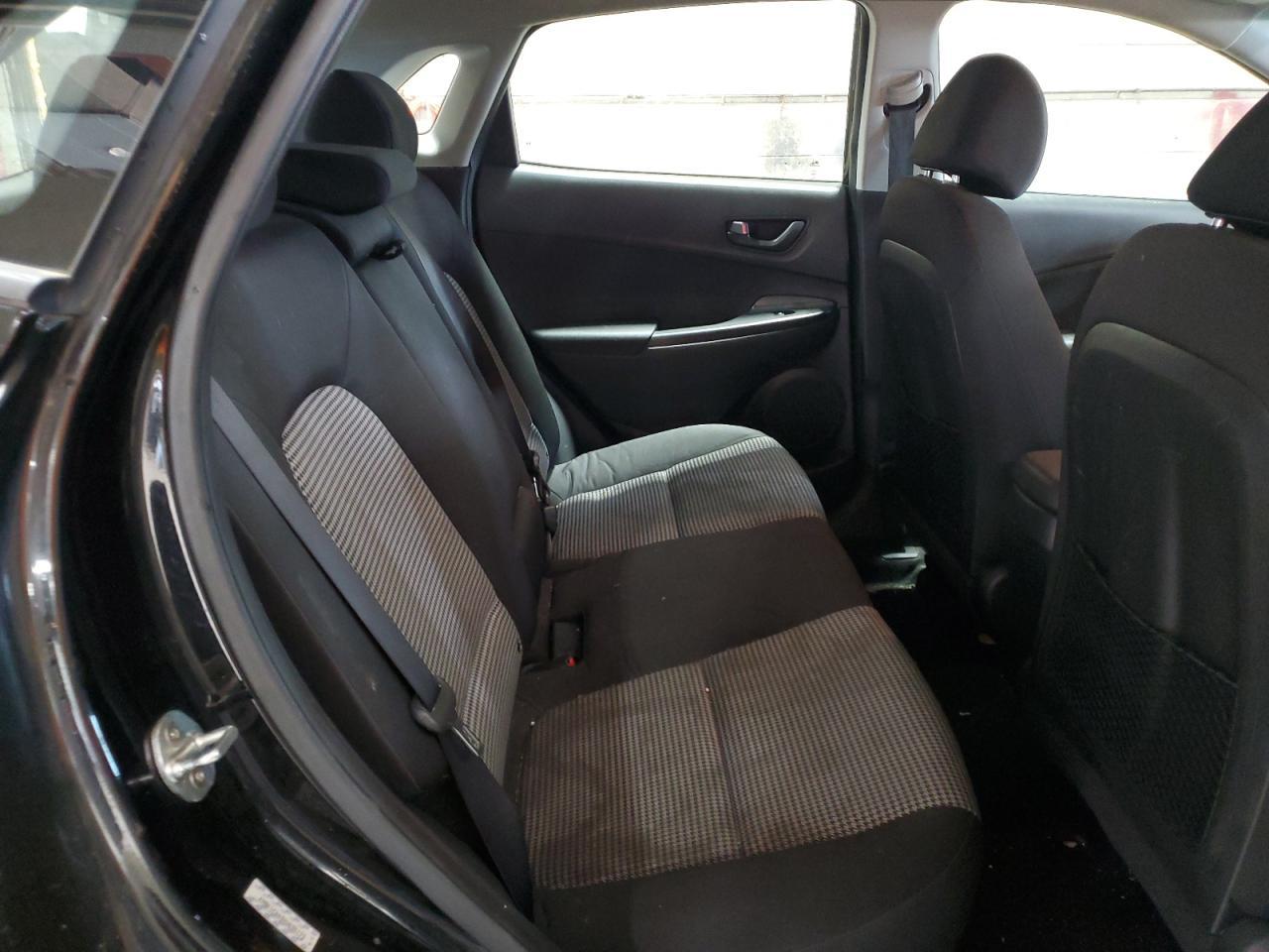 2021 HYUNDAI Kona