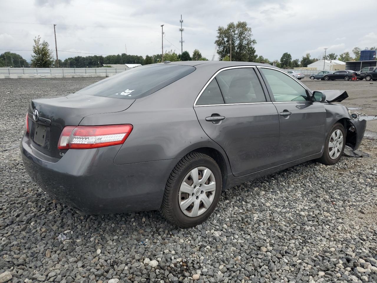 2011 TOYOTA CAMRY