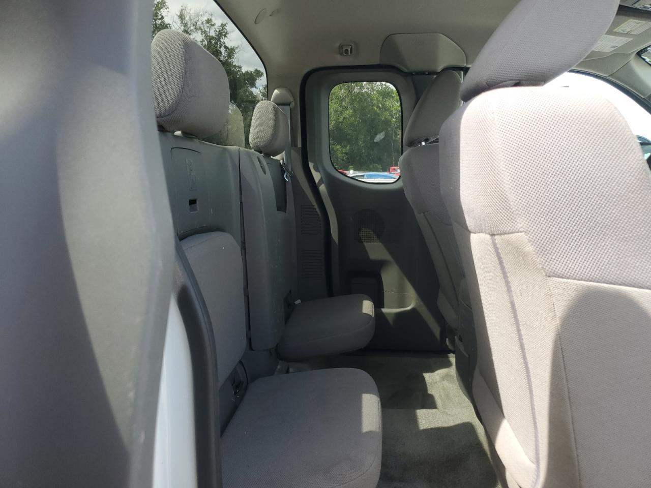 2016 NISSAN Frontier