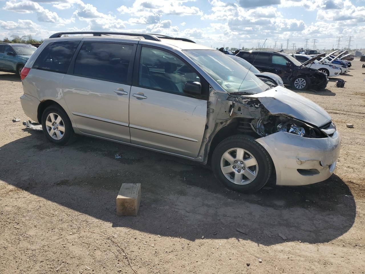 2008 TOYOTA SIENNA