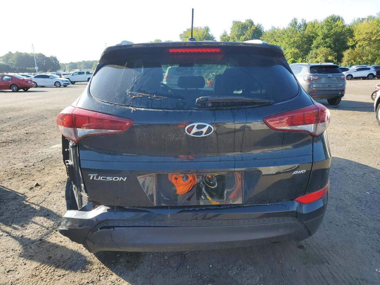 2016 HYUNDAI TUCSON