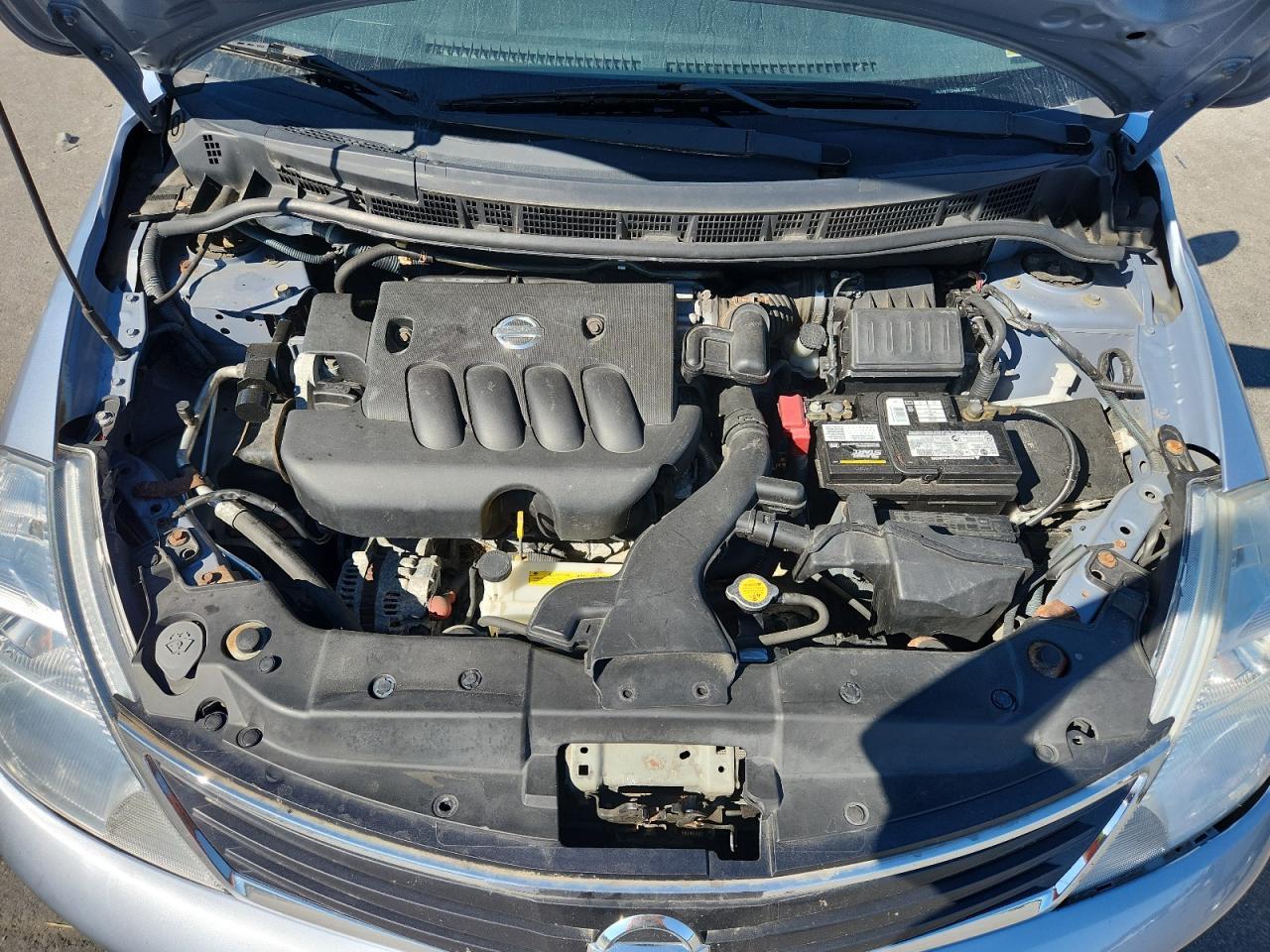 2011 NISSAN VERSA