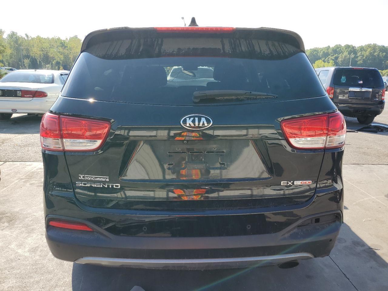2016 KIA SORENTO