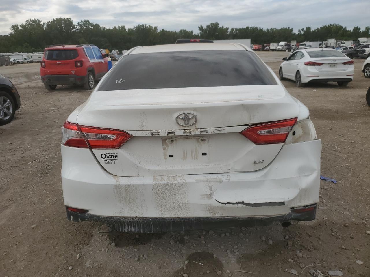 2018 TOYOTA CAMRY