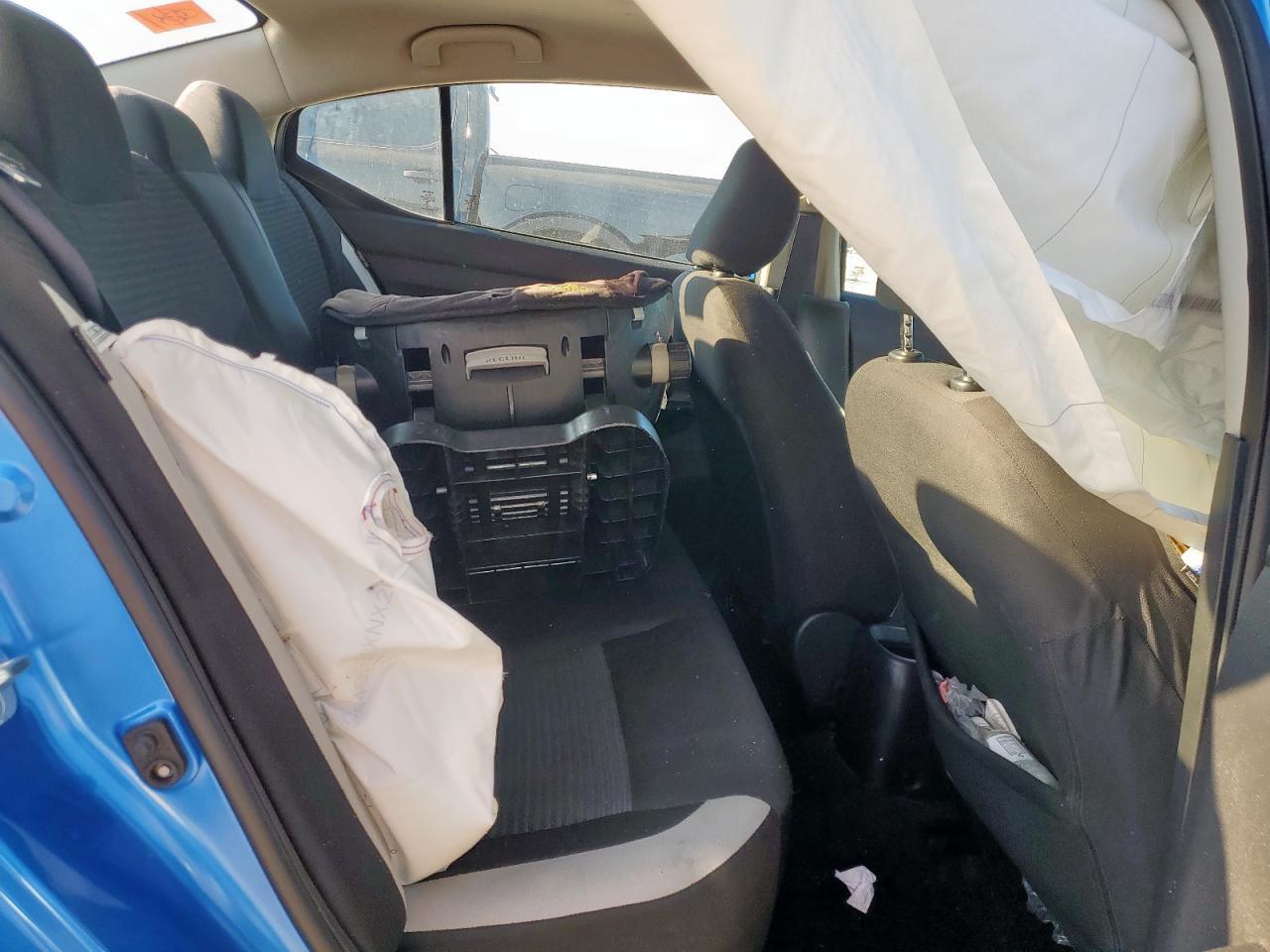 2021 NISSAN VERSA