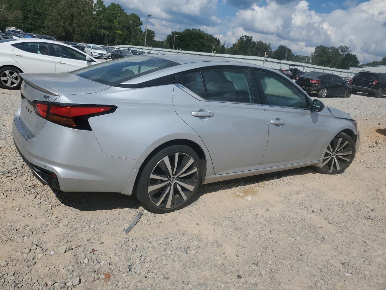 2022 NISSAN ALTIMA